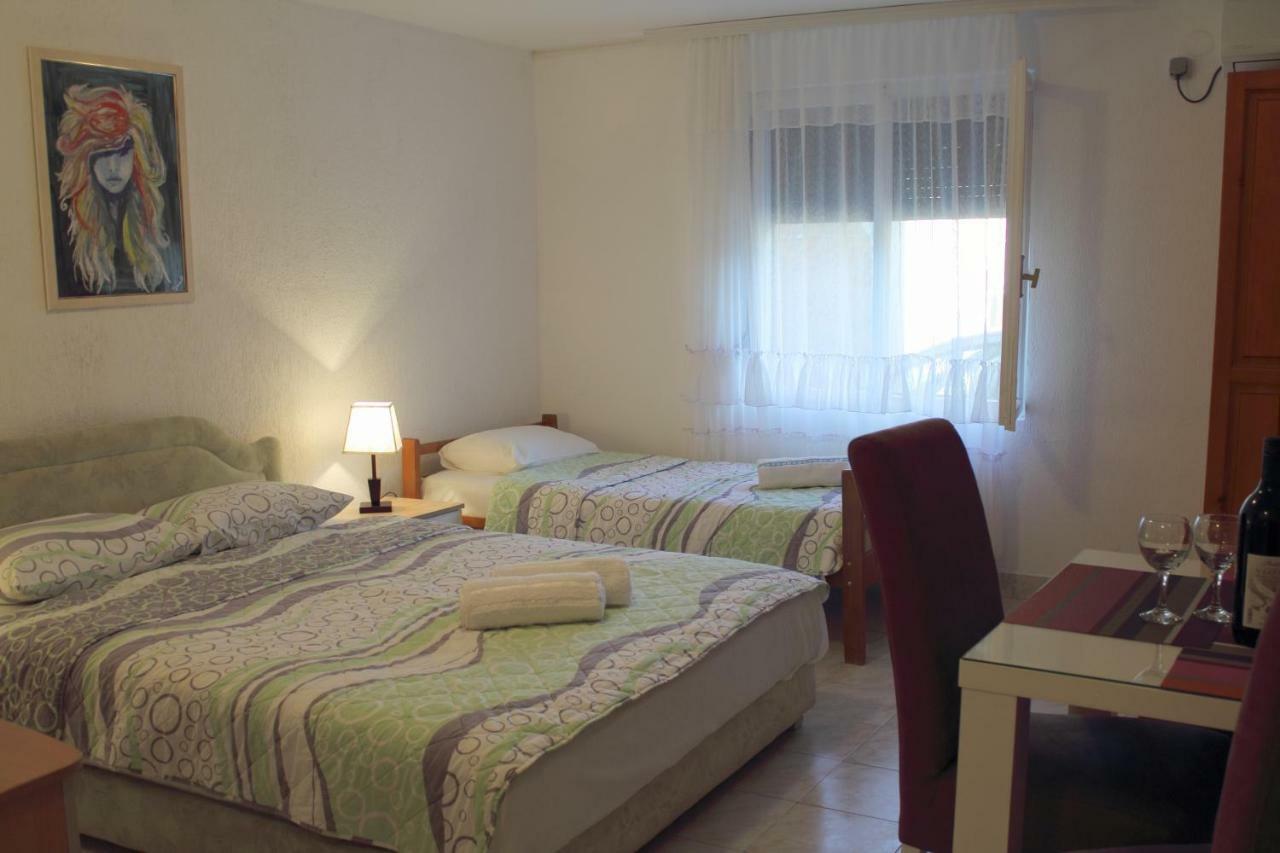 Apartments Papan Petrovac na moru Exterior foto